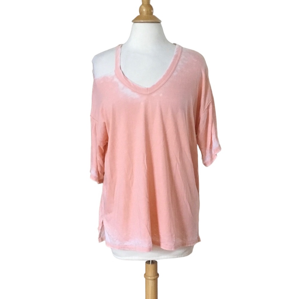 Magnolia South Lizard Thicket Cold Shoulder Tee